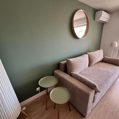 Studio Vue Mer Avec Piscine Et Terrain De Tennis Sausset-les-Pins Eksteriør bilde