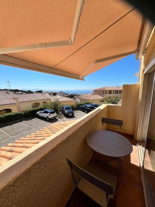 Studio Vue Mer Avec Piscine Et Terrain De Tennis Sausset-les-Pins Eksteriør bilde